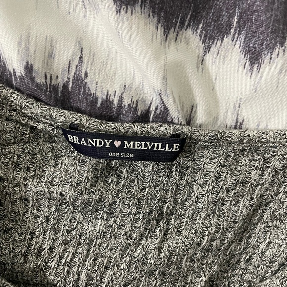 *DO NOT BUY* Brandy Melville tank top cami - Picture 2 of 3